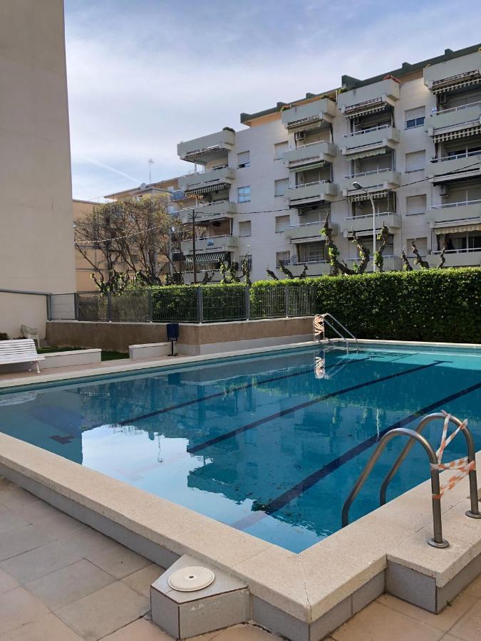 Apartamento Paris 살루 외부 사진