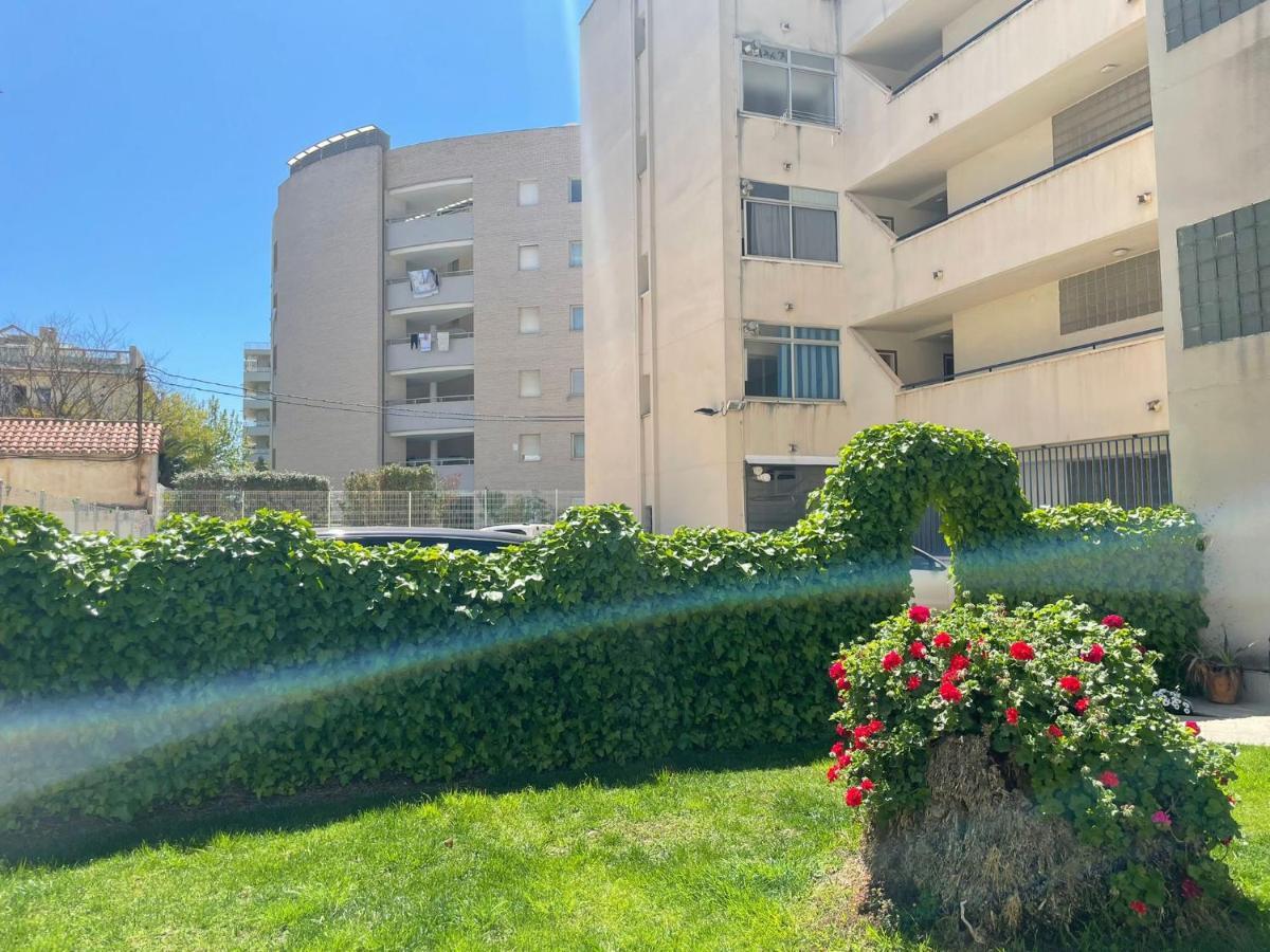 Apartamento Paris 살루 외부 사진